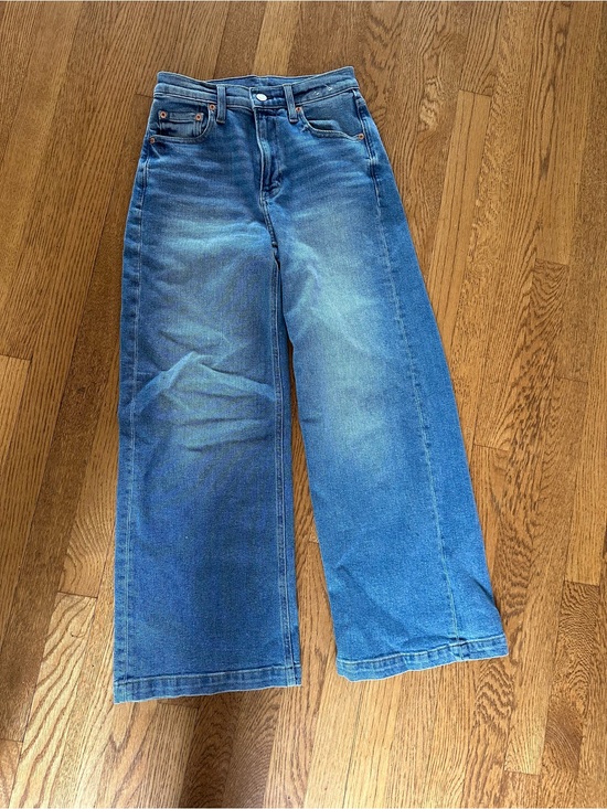 GAP Denim - GAP Wide Leg Flare Jeans in Medium Blue Wash